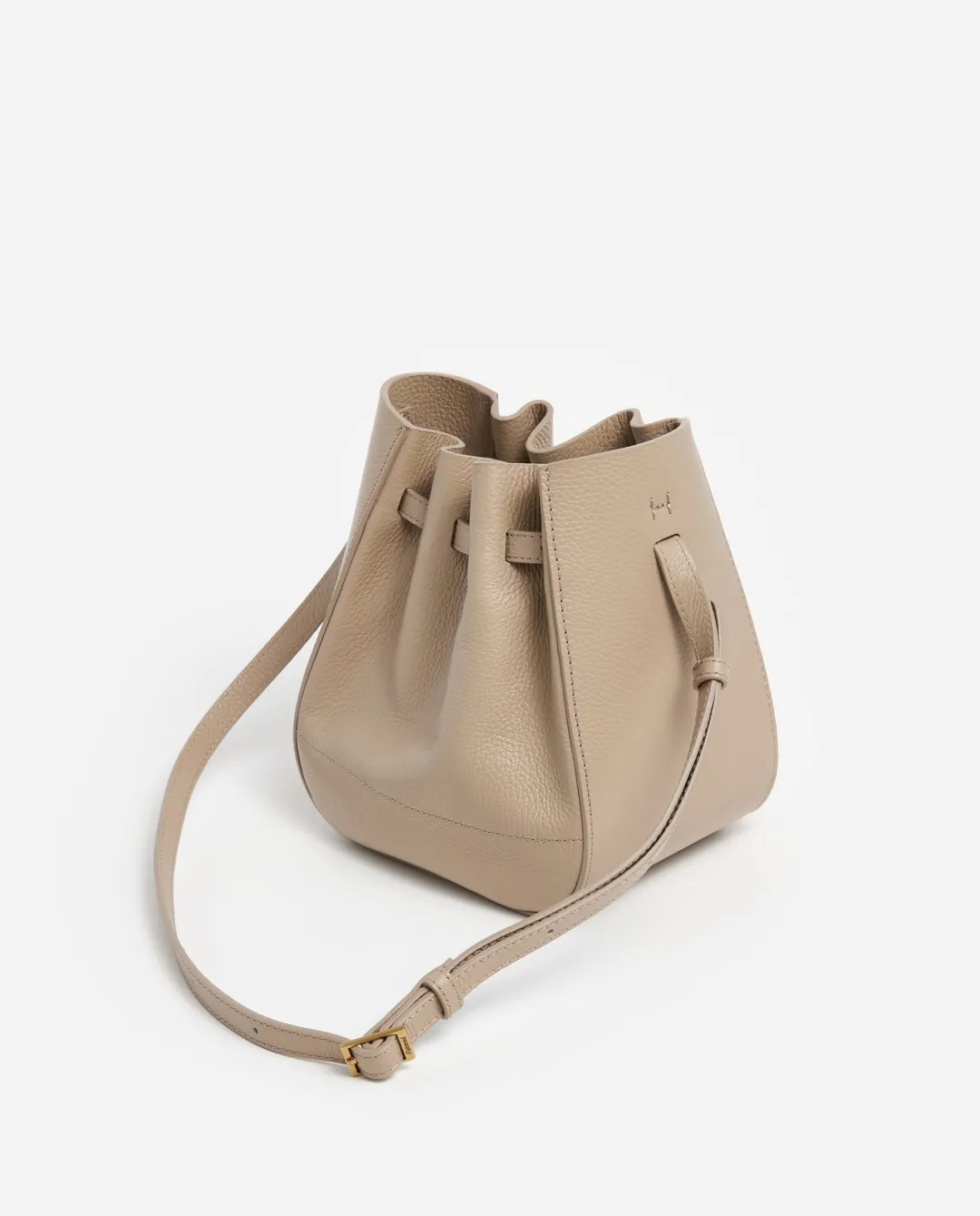 bo_mini_bucket_leather_ta_4.webp Bo Mini Bucket Leather ^Flattered Cheap