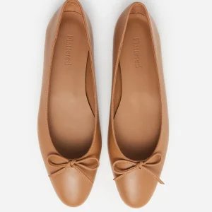 Bodil Leather ^Flattered Hot