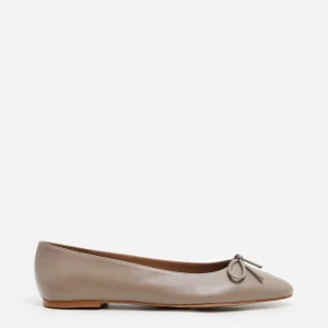 Bodil Leather ^Flattered Best