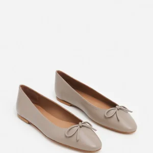 Bodil Leather ^Flattered Best