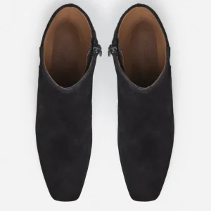 Cay Suede ^Flattered Online