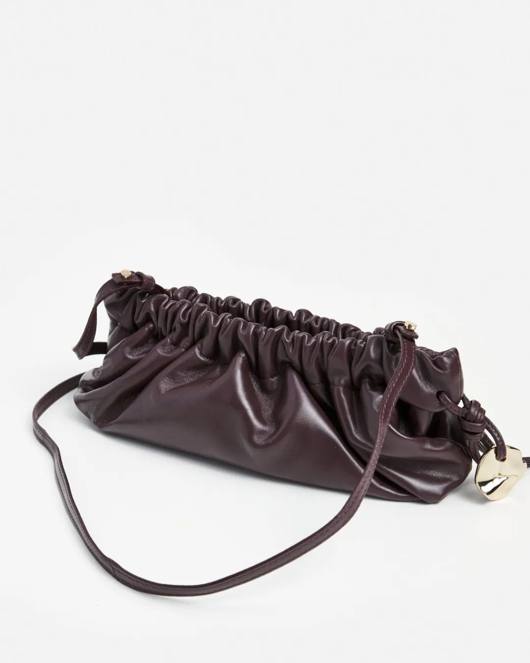 cissi_clutch_bag_leather__3.webp Cissi Clutch Bag Leather ^Flattered Shop