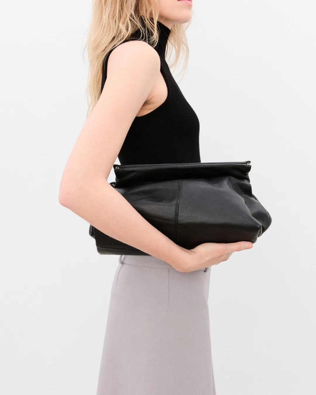 clay_clutch_leather_black_2.webp Clay Clutch Leather ^Flattered New