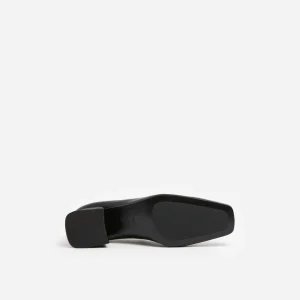 Evan Leather ^Flattered Online