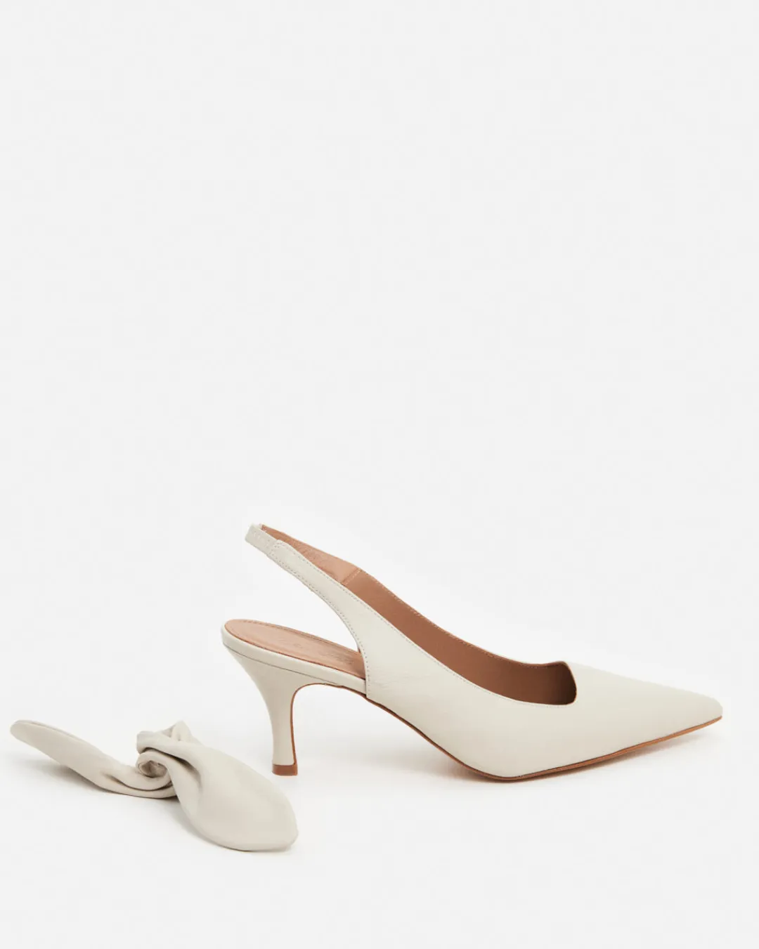 franchesca_bow_leather_cr_3.webp Franchesca Bow Leather ^Flattered Cheap