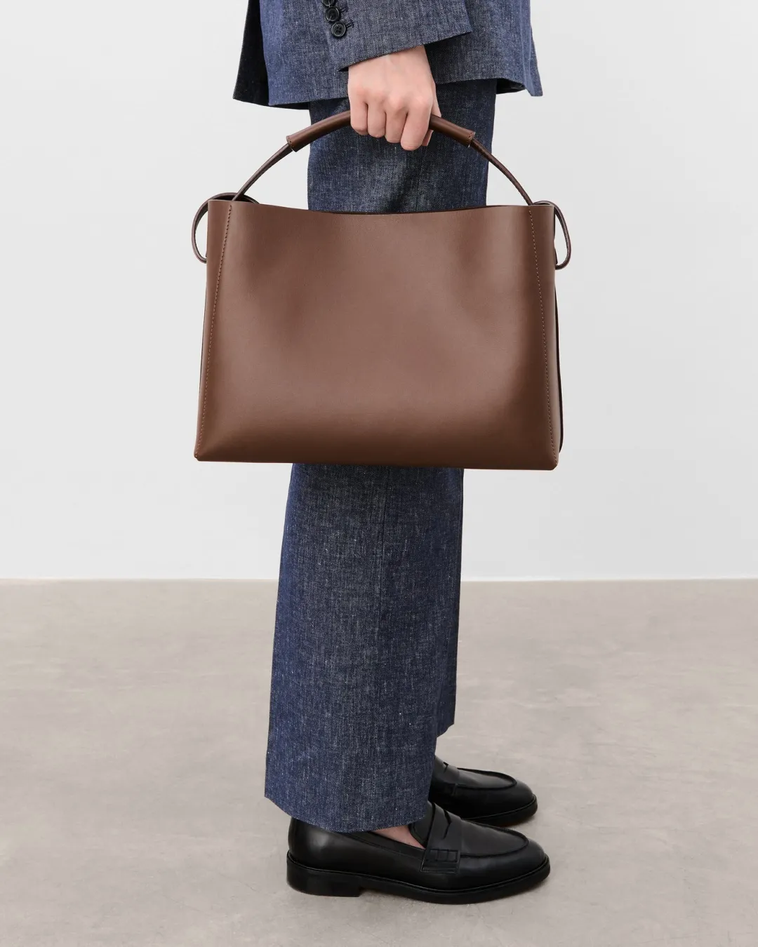 hedda_grande_handbag_leat_2-1.webp Hedda Grande Handbag Leather ^Flattered Discount