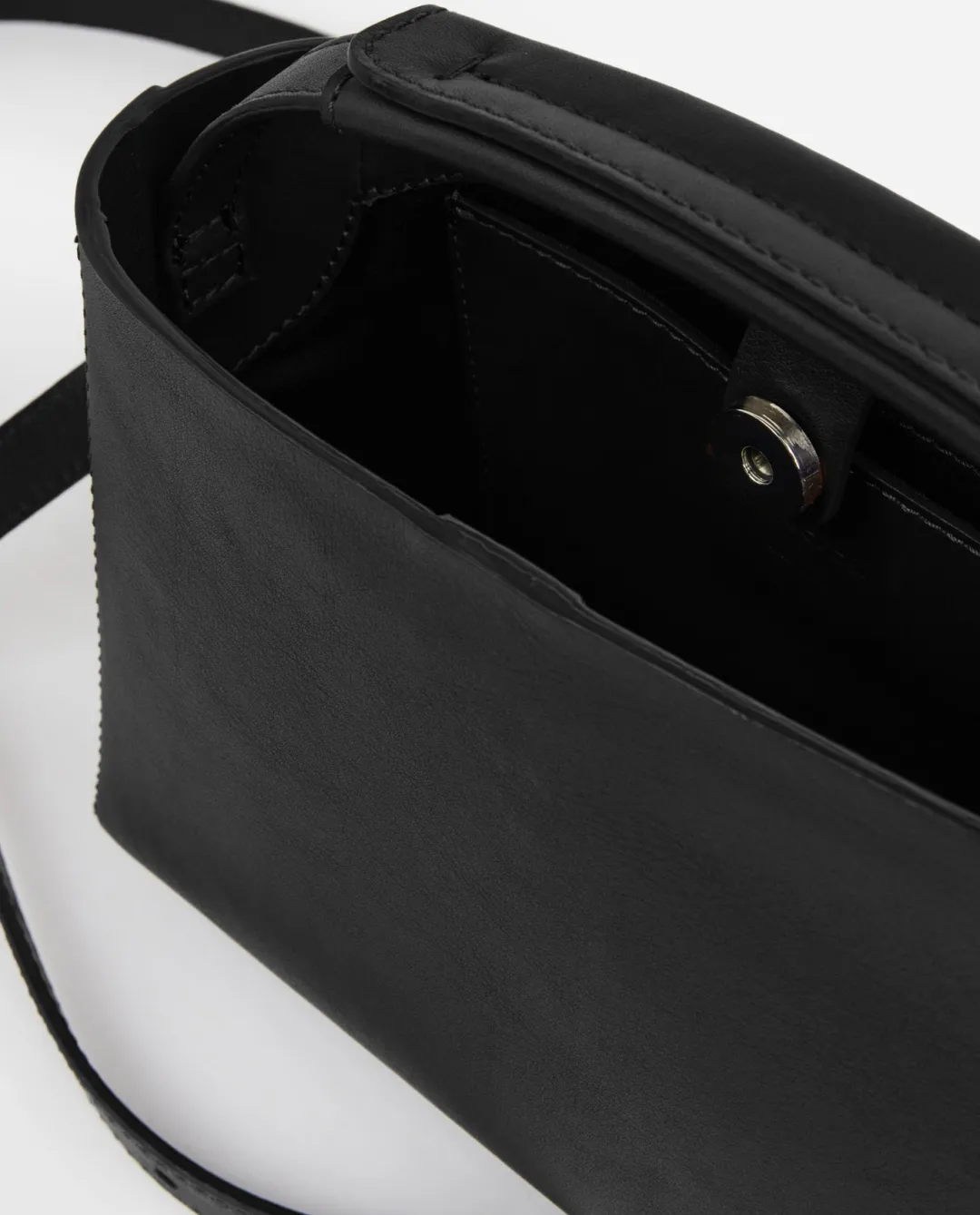 hedda_mini_handbag_leathe_4-1.webp Hedda Mini Handbag Leather ^Flattered Flash Sale