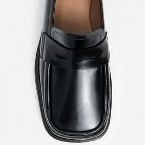 Ilse Leather ^Flattered Hot