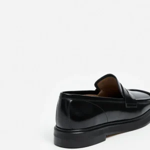 Ilse Leather ^Flattered Hot