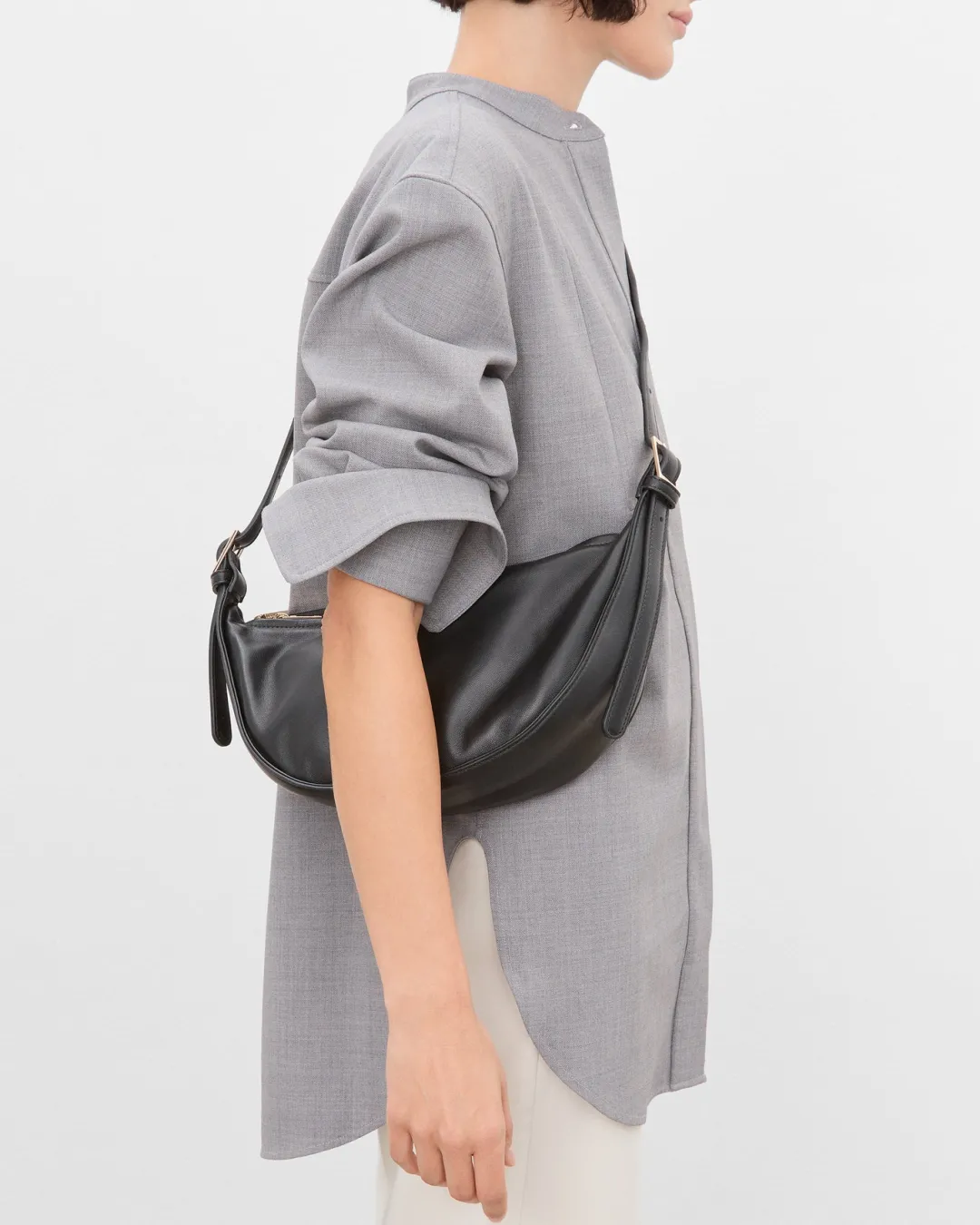 irma_shoulder_bag_leather_2.webp Irma Shoulder Bag Leather ^Flattered Best Sale