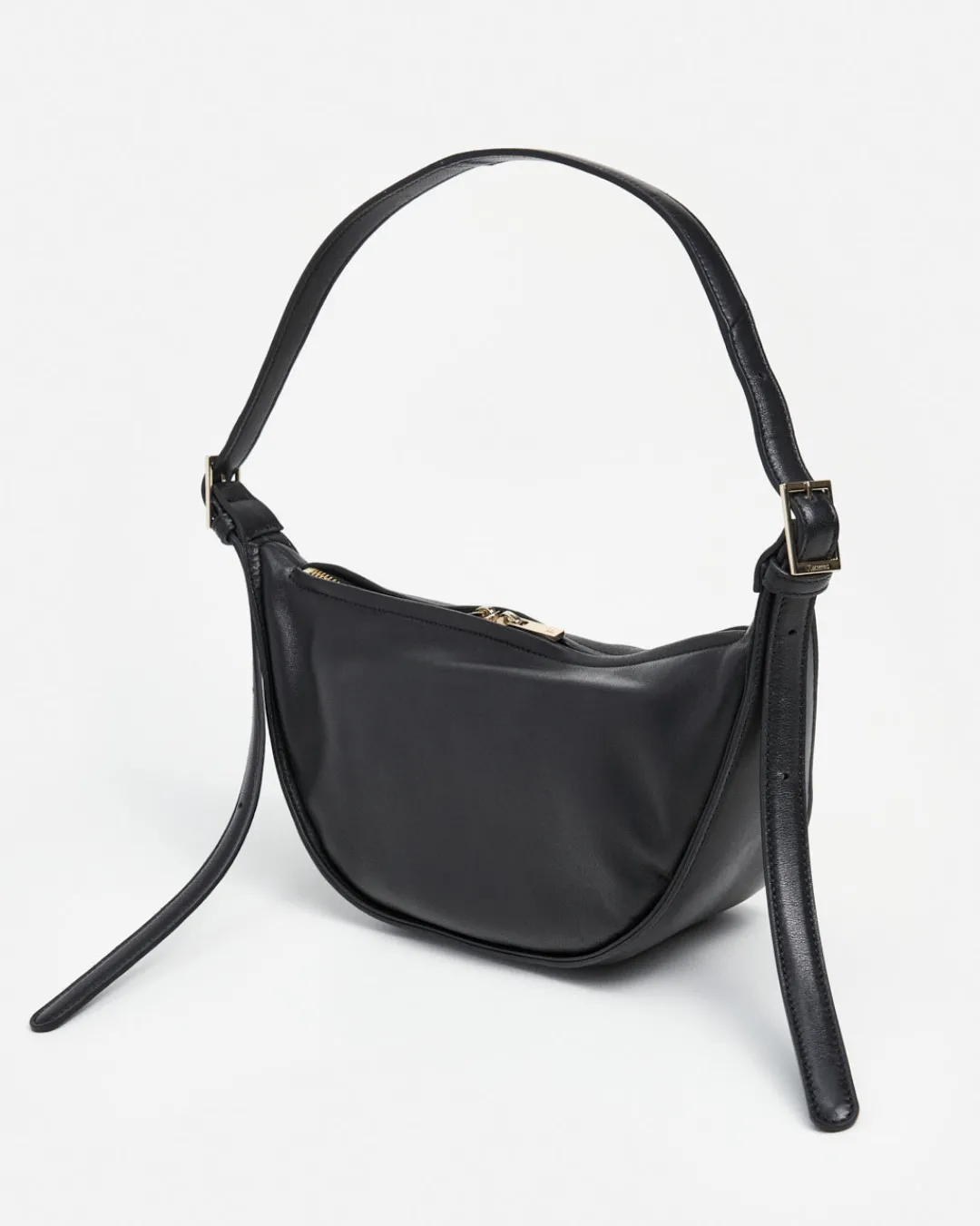 irma_shoulder_bag_leather_4.webp Irma Shoulder Bag Leather ^Flattered Best Sale