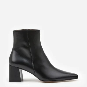 Riley leather ^Flattered Shop