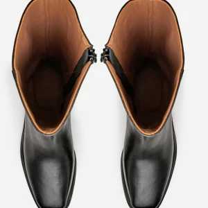 Robyn Leather ^Flattered Store