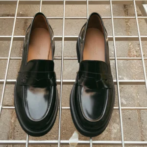 Sadie Leather ^Flattered Best