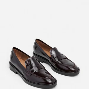Sara Leather Patent ^Flattered New