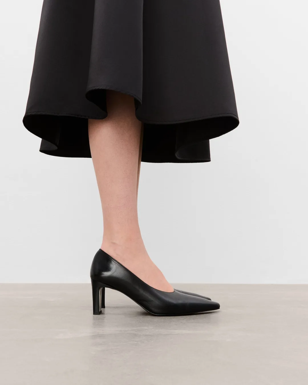 tove_leather_black_2.webp Tove Leather ^Flattered Fashion